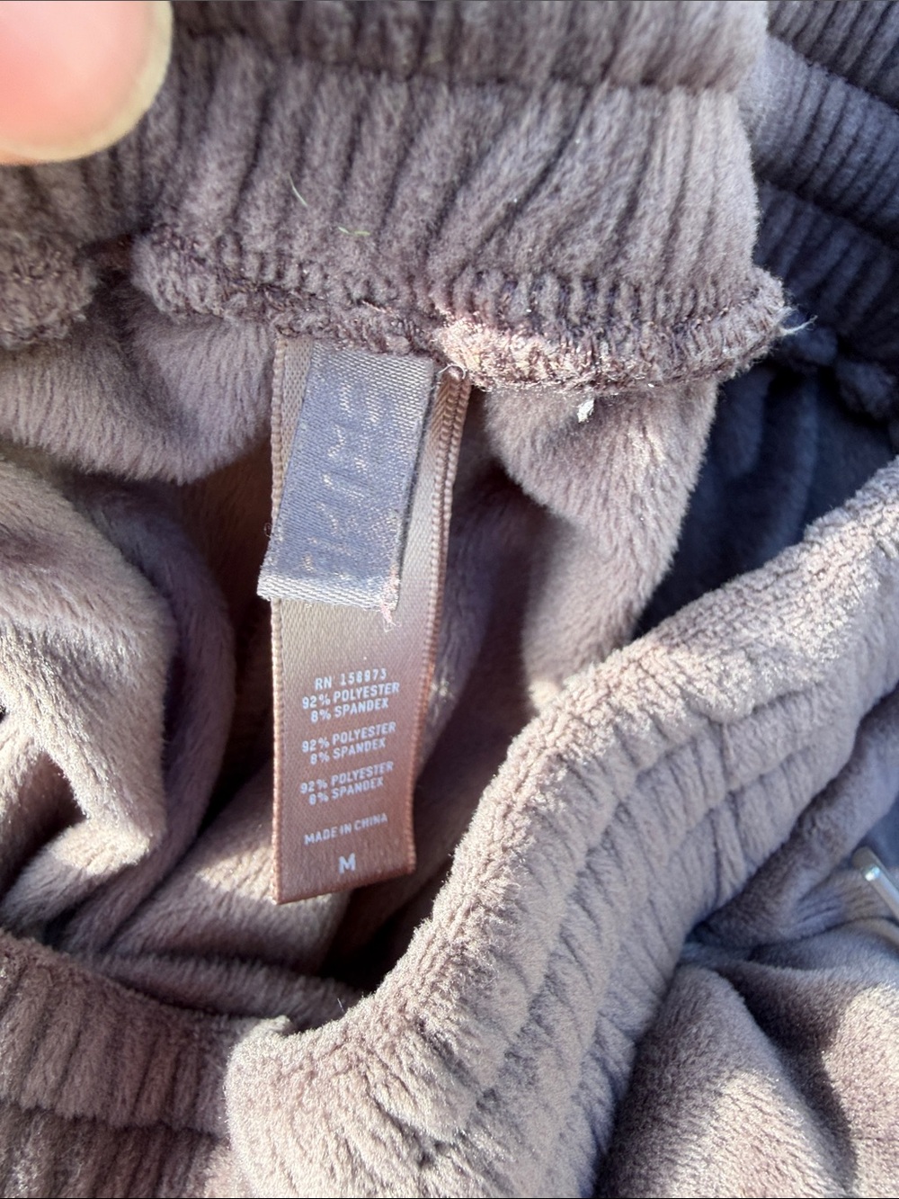 NWOT SKIMS Velour Tracksuit [Matching Set] - Picture 9 of 10